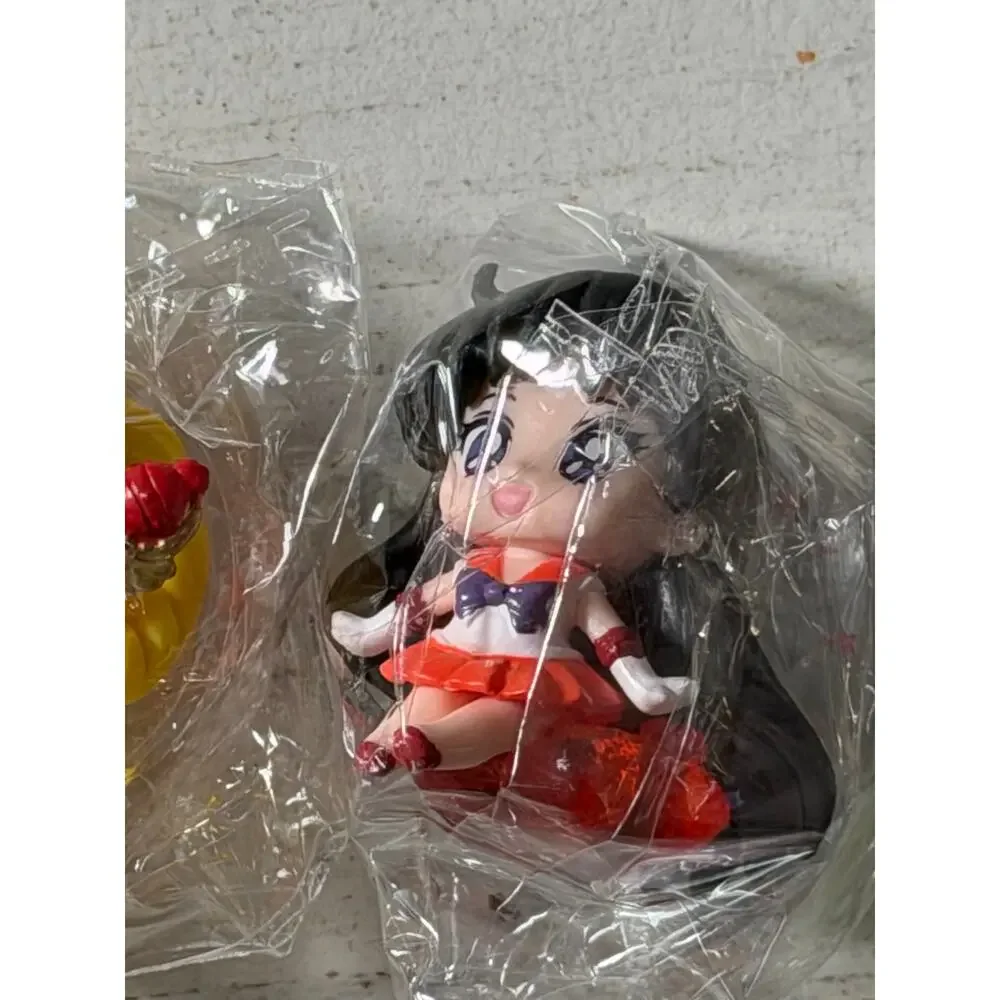 Anime Sailor Moon six piece figurines with stands cake decorations